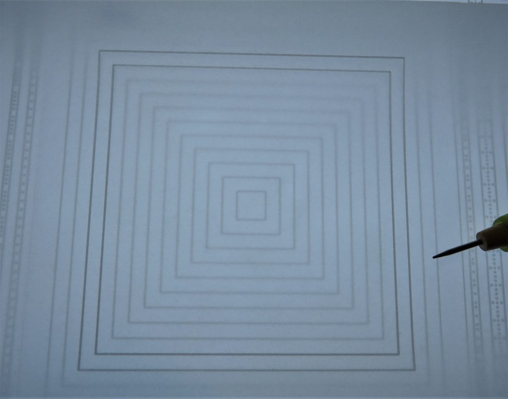 Straight No.1 Groovi Border Grid Piercing Pattern Plate 